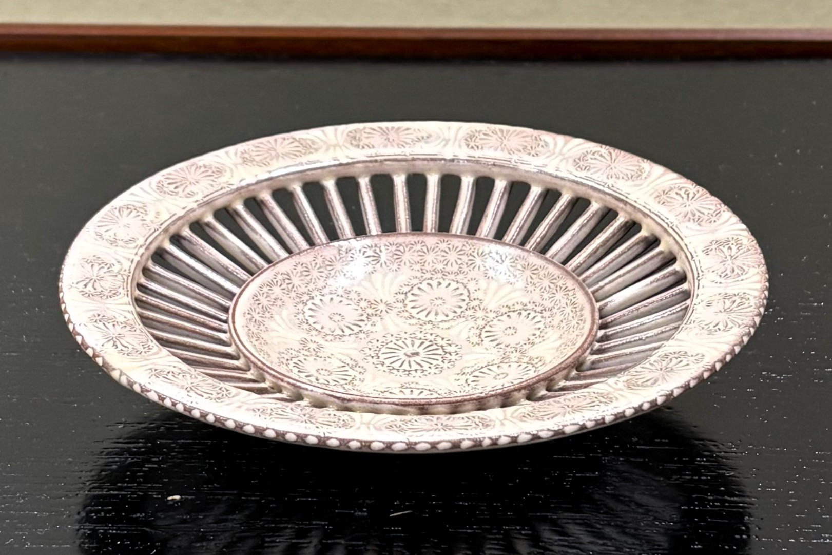 豆皿　紫三島　透かし　森里陶楽